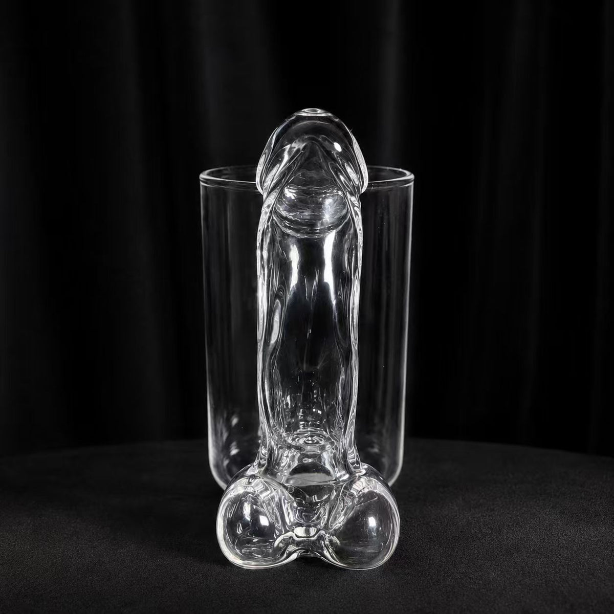 Clear borosilicate glass mug with hollow sipping handle